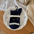 Dunkelblaue Socken mit Blumenstickerei und weißem Wellensaum im Vintage-Stil - Navyblau Blumig mit Rüschenrand
