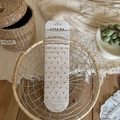 Calze beige a pois marroni con fiocco presentate in stile domestico giapponese naturale - Pois Avena