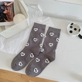Dunkelgraue Socken mit weißen Herzen, schwarzen Schleifen und Stickerei-Details - Grauer Beflockter Herz Stil
