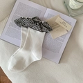 White crew socks featuring plaid ruffle trim and ribbed texture in JK Lolita style - One Size / White (Black & White Checkered Ruffle)