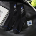 Calze da uomo nere con motivo a stella blu e design con lettere bianche sport - Modello Stelle Nere