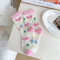 Calcetines lindos en rosa y blanco con divertidos dibujos de árboles y aves - Elefante Avión