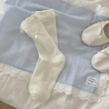 Sweet ballet style white lace trim socks with ribbons and a ribbed knit texture - One Size / Cream