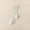 Chaussettes beiges à pois avec bords à volants élégants dans un style japonais épuré - Taille unique / Gris clair