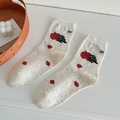 Mid-calf cream knit socks with colorful confetti pattern and cute black cat illustration - One Size / Speckled Yarn Apple Cat 1 Pair