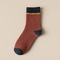 Calze invernali da uomo in rosso mattone e grigio antracite con riga gialla decorativa - Borgogna