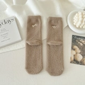 Plüschige braune Wintersocken mit süßer Hunde- und Knochenstickerei aus weichem Vlies - Einheitsgröße / Kaffee (Hund/Knochen)