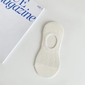 White invisible boat socks with breathable mesh and low cut design for women - One Size / Beige
