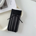 Elegante schwarze Strick-Socken mit zarter Schleife und atmungsaktivem Mesh-Muster - 1 Paar / Schwarz