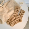Brown cable knit thermal socks in soft plush fabric for winter warmth and comfort - One Size / Brown