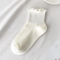 Japanese style white cotton ankle socks with ruffled edge and vertical ribbing - One Size / Beige