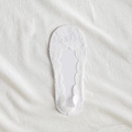 Women's thin breathable white floral lace no-show socks with non-slip silicone edge - One Size / Lace White