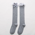 Chaussettes montantes Lolita grises avec dentelle blanche et nœud satiné de style JK - Taille unique / Gris