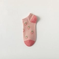 Chaussettes basses roses avec motif jacquard fraise mignon et talon contrasté - Grande Fraise