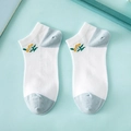 Calzini bianchi in rete traspirante con punta blu e ricamo floreale giallo - Stile con Polsino a Fiori / Bianco/Azzurro