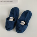 Dark blue low cut boat socks for women with embroidered bear heel label detail - Blue Snow Mountain