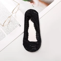 Calze invisibili in pizzo nero con silicone antiscivolo e suola in cotone per donna - Taglia unica / Nero