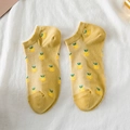 Calcetines invisibles amarillos de mujer con bonito estampado de piña y puños elásticos - Amarillo Jengibre (Patrón de Piña)