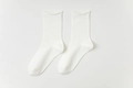 Weiße Baumwollsocken mit Rippenstruktur und bequemem Rollrand für Damen - Einheitsgröße / Reinweiß
