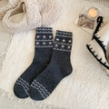 Calze in lana grigio scuro da donna con motivi jacquard rosa per il calore invernale - Taglia unica / grigio scuro