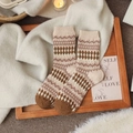 Retro Fair Isle Wollsocken mit Karomuster in Beige und Braun für den Winter - Khaki