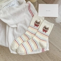 Calze giapponesi bianco crema a righe colorate con ricamo a forma di orsetto - Ricamo Orso a Righe Colorate / Bianco