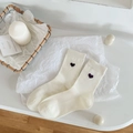 Calze a metà polpaccio a coste bianco crema in cotone con ricamo a cuore nero minimale - Taglia unica / Bianco latte (Ricamo cuore nero)