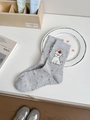 Hellgraue Baumwollsocken mit süßer Welpen-Stickerei und orangefarbenen Herzmustern - Einheitsgröße / Hellgraues Herz