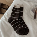 Braune Wollsocken mit Streifen, farbigem Noppengarn und dekorativem Vintage-Holzknopf - Einheitsgröße / Kaffeebraune Basis Einstreifen (SS25284)