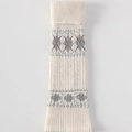 Calentadores de punto beige con patrones de rombos y detalles de copos grises - Blanco