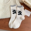 Beigefarbene Wollsocken mit grauem Plüschrand und süßem Bärenmuster für Damen - Einheitsgröße / Weiß