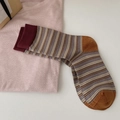 Retro striped cotton crew socks with burgundy cuff and contrast color details - Wine Red Mouth