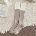 Chaussettes hautes en laine bicolore beige et avoine avec texture côtelée - Taille unique / Khaki