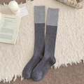 Chaussettes hautes en laine gris bicolore avec texture en maille côtelée - Taille unique / Gris