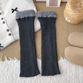 Jambières en tricot gris et gris foncé avec texture côtelée pour la chaleur hivernale - Gris Foncé et Clair