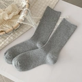 Classic grey ribbed crew socks for women in soft cotton knit with reinforced heel - One Size / Gray