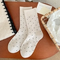 Chaussettes mi-mollet en laine blanc cassé pour femme avec motif à pois noirs - Taille unique / Blanc