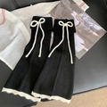 Scaldamuscoli neri in maglia stile giapponese con fiocco bianco e bordo a contrasto - Taglia unica / Nero