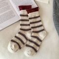 Chaussettes beige vintage à rayures bordeaux et noires avec bordure roulée chic - Bordeaux