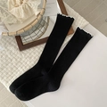 Chaussettes hautes noires en coton avec dentelle blanche volantée style écolière - Noir