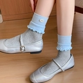 Calcetines grises de mujer con borde de volantes azul y botón decorativo dulce - Gris