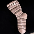 Calze rosa vintage a righe con toppa con lettere e polsini a costine a contrasto - Rosa