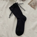 Schwarze Söckchen im Lolita-Stil mit Netzmuster, Spitzenbesatz und Satin-Schleifen - Einheitsgröße / Schwarz