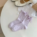 Süße hellviolette Netzsocken mit Schleifendetail und eleganten Rüschenbündchen - Einheitsgröße / Lila