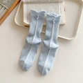 Calze azzurre stile balletto con trama a coste, bordi a volant e perle bianche - Taglia unica / Blu