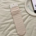 Calcetines de malla hueca rosa pálido con elegante jacquard y puños acanalados - Rosa