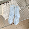 Hellblaue Netzsocken mit weißer Schleife und feinem Rautenmuster im Ballett-Stil - Einheitsgröße / Blau