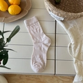 Cream white hollow flower crew socks in Japanese retro style with ribbed texture - One Size / Pink