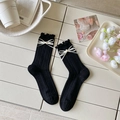 Schwarze Socken im japanischen Stil mit weißer Schleife und Perle am Rand - Schwarz