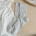 Grijze mesh gebreide sokken met kanten ruches en decoratieve knoopdetails - Eén maat / Grijs